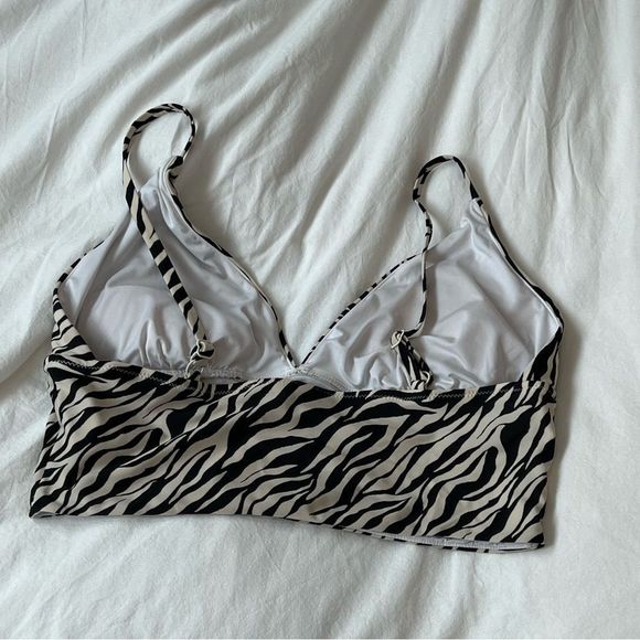 Zebra V neck cropped tankini - Picture 3 of 4